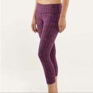 Lululemon wunder unders 17” EUC